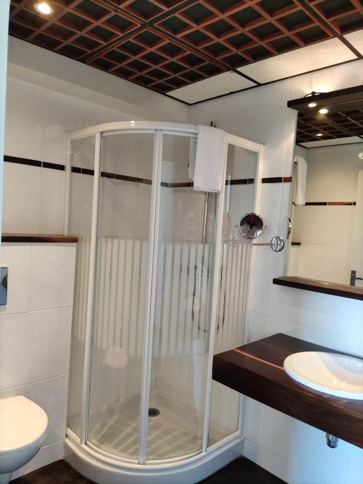 Le Relais Des Iles Hotel Coudeville Екстериор снимка